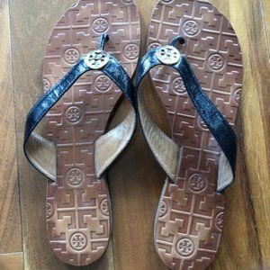 Tory Burch Slippers 9.5